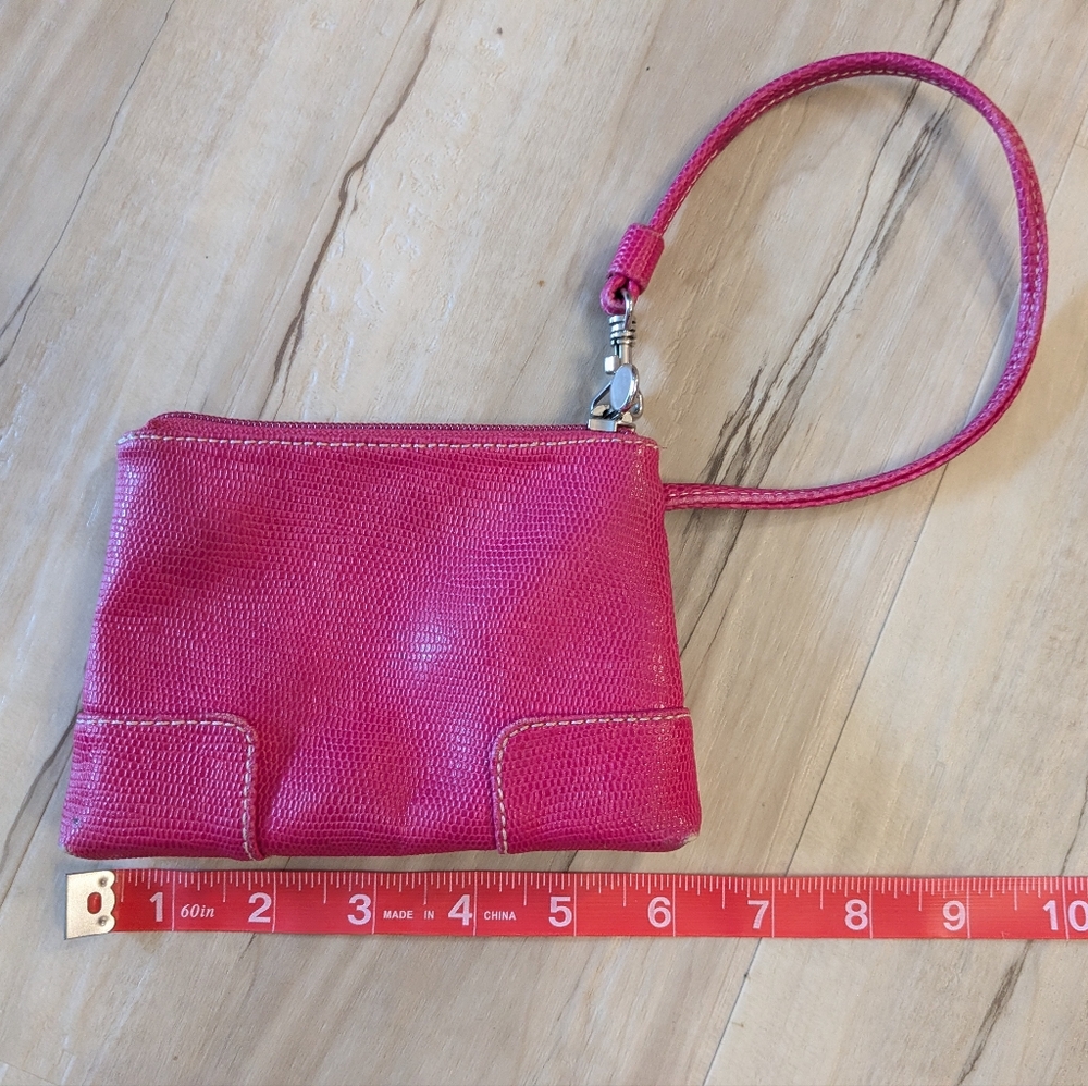 Liz Claiborne Fuchsia Wristlet Clutch